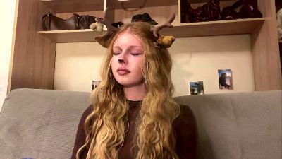 CorinnaRemian live cam on Cam4