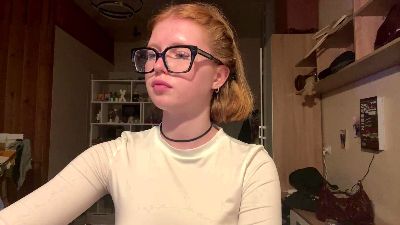 CorinnaRemian live cam on Cam4