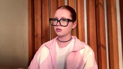 CorinnaRemian live cam on Cam4