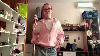 CorinnaRemian live cam on Cam4
