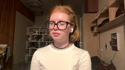 CorinnaRemian live cam on Cam4