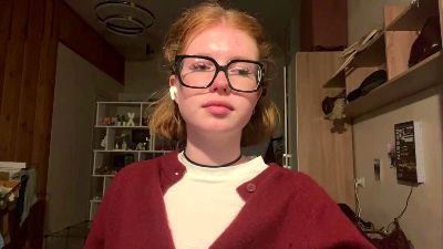 CorinnaRemian live cam on Cam4