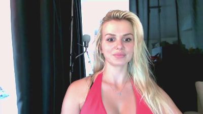 CorneliaBeauty live cam on Cam4