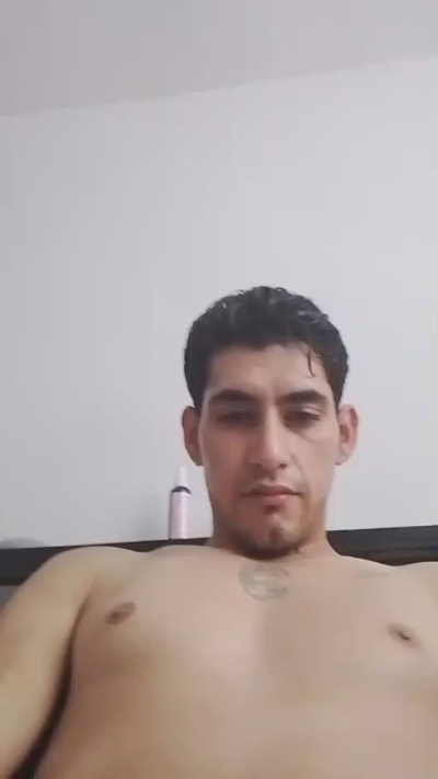 Coronaced live cam on Cam4