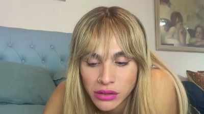 Corraluz live cam on Cam4