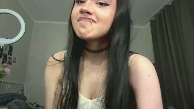 CorrinSkubik live cam on Cam4