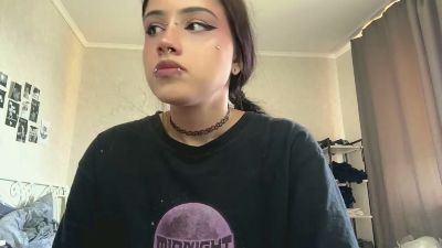 CorrinSkubik live cam on Cam4