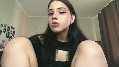 CorrinSkubik live cam on Cam4