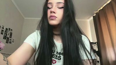 CorrinSkubik live cam on Cam4