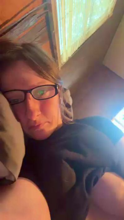 Cosmic_sunshine live cam on Cam4