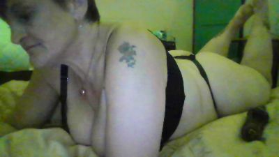Countryhoney live cam on Cam4