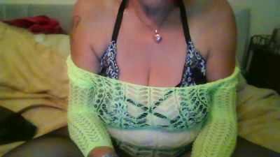 Countryhoney live cam on Cam4