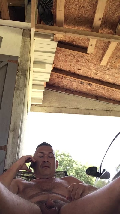Countryjoe2002 live cam on Cam4
