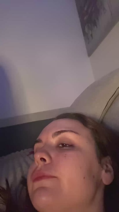 CoupleLyon69 live cam on Cam4