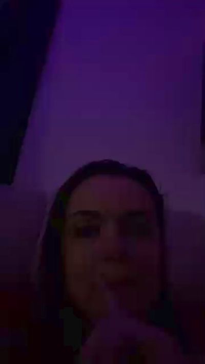 CoupleLyon69 live cam on Cam4