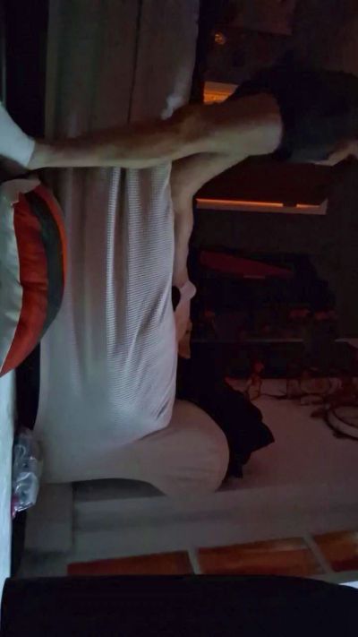 Couple_londonw1 live cam on Cam4