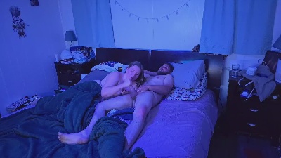 CouplesFuck96 live cam on Cam4