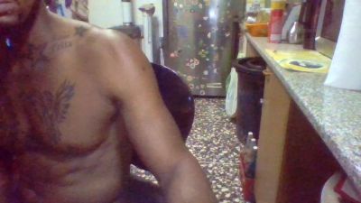CouplesHot1993 live cam on Cam4