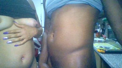 CouplesHot1993 live cam on Cam4
