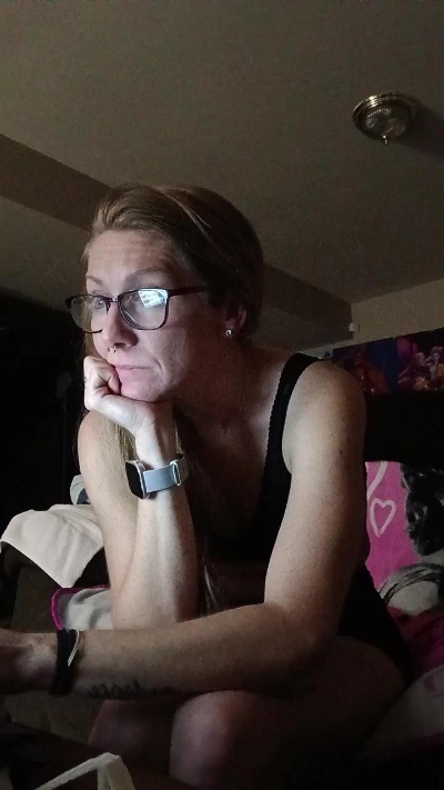 Couplescoin319 live cam on Cam4