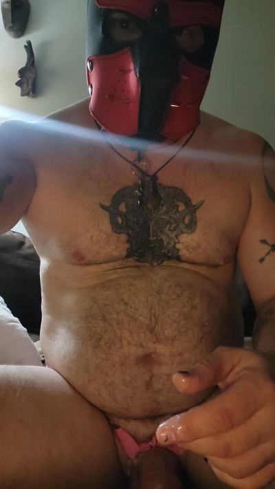 CoyotePup live cam on Cam4
