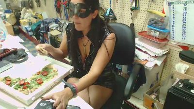 Cp_Laura live cam on Cam4
