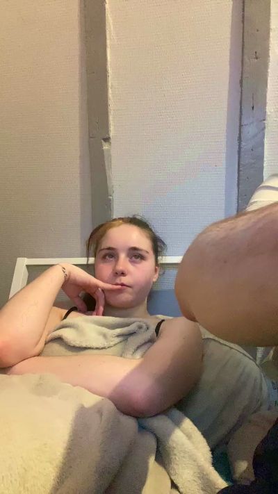 Profile and Statistics for Cplhardsxchill6 on Cam4