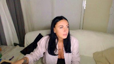 CralaSDream live cam on Cam4