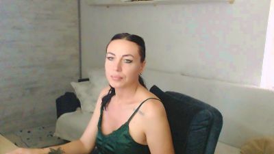 CralaSDream live cam on Cam4