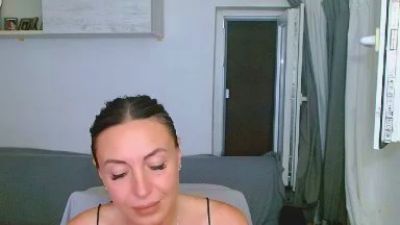 CralaSDream live cam on Cam4