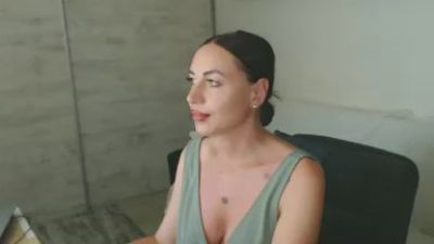 CralaSDream live cam on Cam4