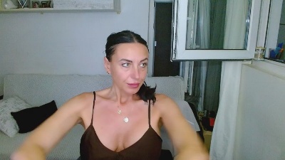 CralaSDream live cam on Cam4