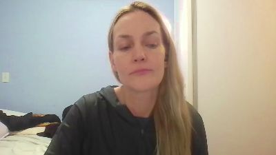 CrazyAnny1 live cam on Cam4