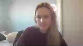 CrazyAnny1 live cam on Cam4