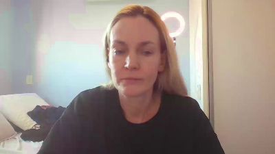 CrazyAnny1 live cam on Cam4