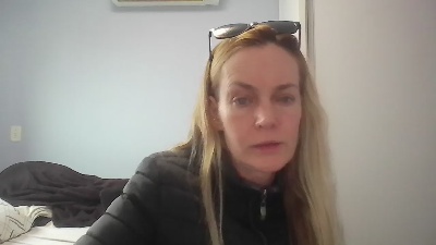 CrazyAnny1 live cam on Cam4
