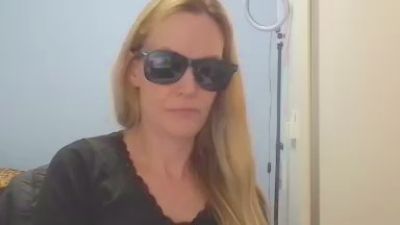 CrazyAnny1 live cam on Cam4