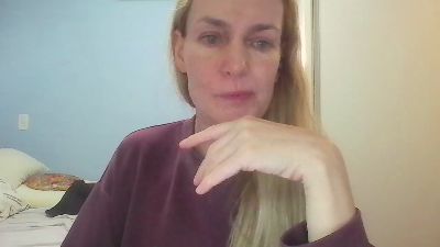 CrazyAnny1 live cam on Cam4
