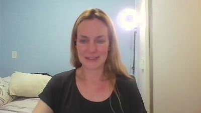 CrazyAnny1 live cam on Cam4