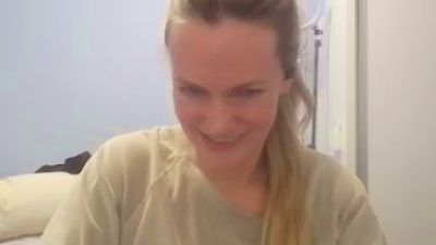 CrazyAnny1 live cam on Cam4