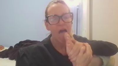 CrazyAnny1 live cam on Cam4