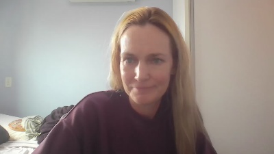 CrazyAnny1 live cam on Cam4
