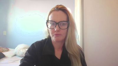 CrazyAnny1 live cam on Cam4