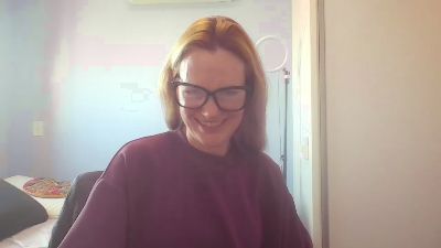 CrazyAnny1 live cam on Cam4