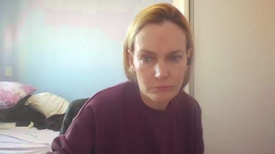 CrazyAnny1 live cam on Cam4