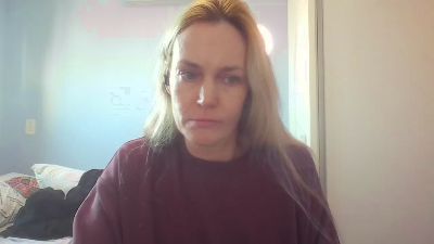 CrazyAnny1 live cam on Cam4