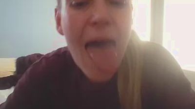 CrazyAnny1 live cam on Cam4