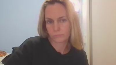CrazyAnny1 live cam on Cam4