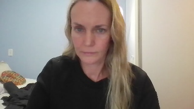 CrazyAnny1 live cam on Cam4