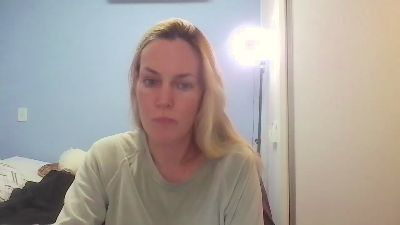 CrazyAnny1 live cam on Cam4